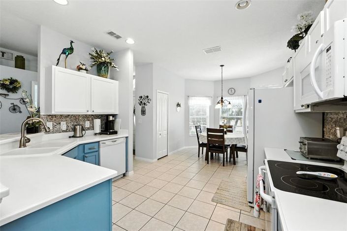 Image No.7-4 Bed Property for sale