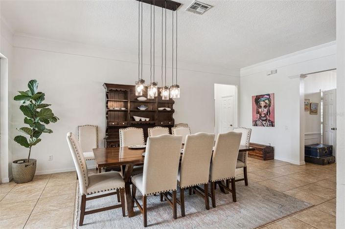 Image No.10-4 Bed Property for sale