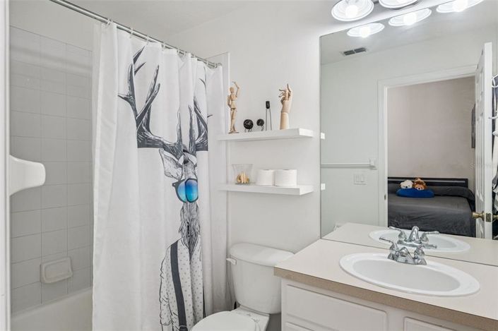 Image No.25-4 Bed Property for sale