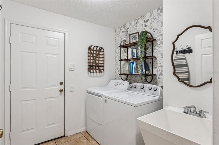 Image No.35-4 Bed Property for sale