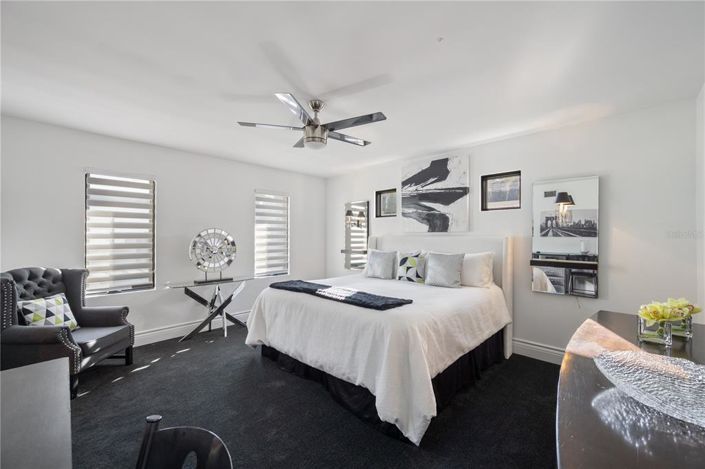 Image No.22-4 Bed Property for sale