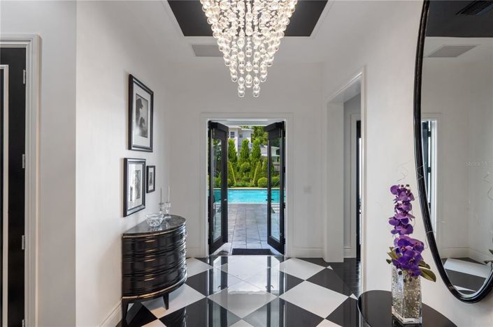 Image No.3-4 Bed Property for sale