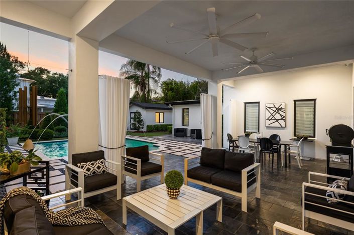 Image No.34-4 Bed Property for sale