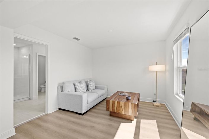 Image No.23-4 Bed Property for sale