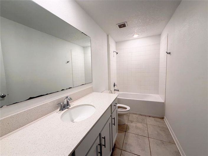 Image No.27-4 Bed Property for sale