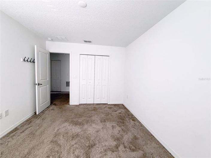 Image No.32-4 Bed Property for sale