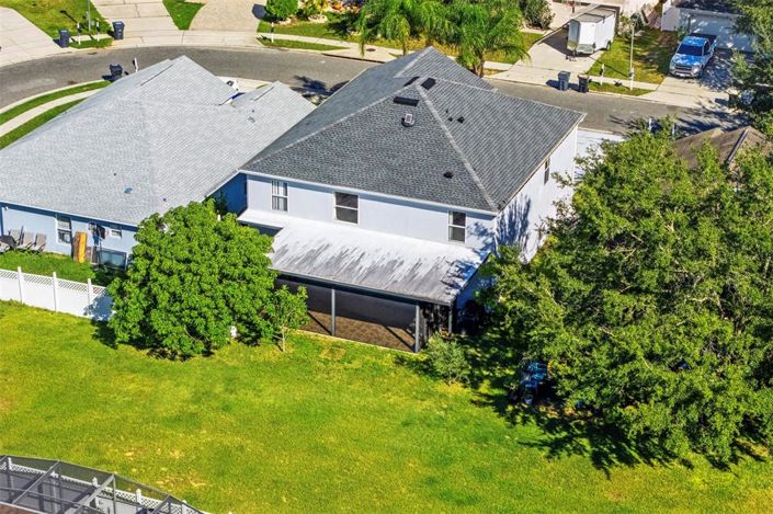 Image No.4-4 Bed Property for sale