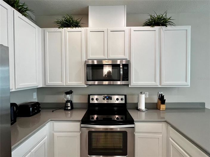 Image No.10-4 Bed Townhouse for sale