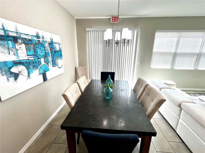 Image No.13-4 Bed Townhouse for sale