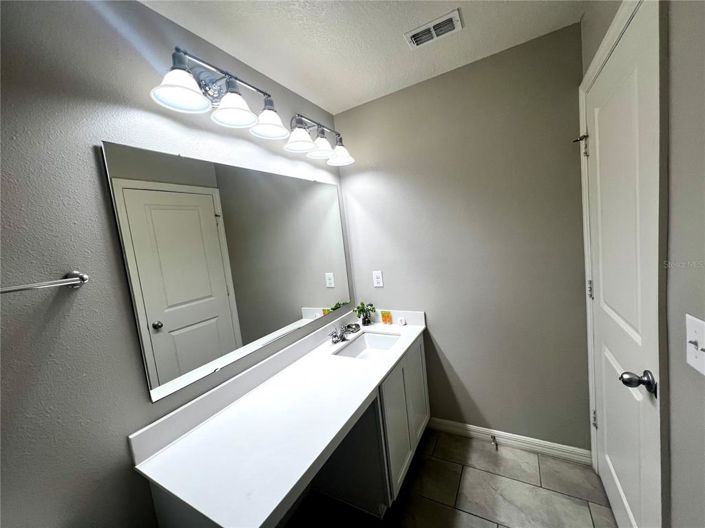 Image No.21-4 Bed Townhouse for sale