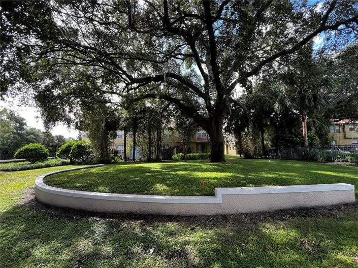 Image No.31-4 Bed Townhouse for sale