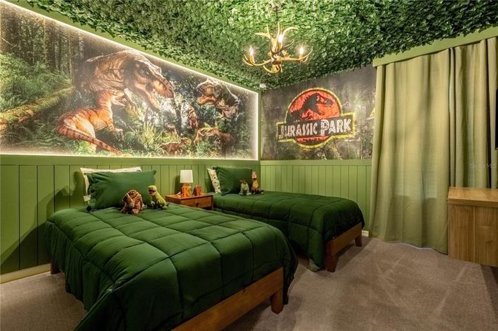 Image No.23-10 Bed Property for sale