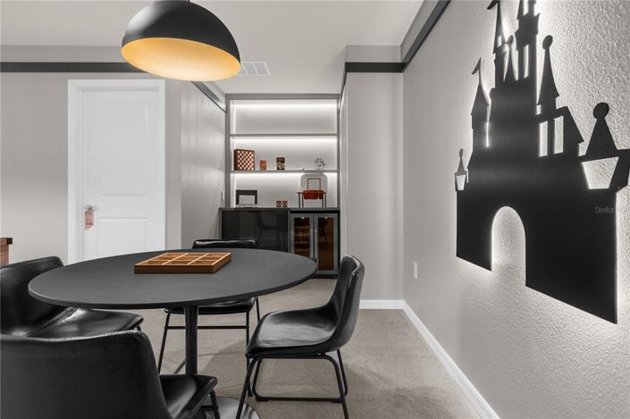 Image No.51-10 Bed Property for sale