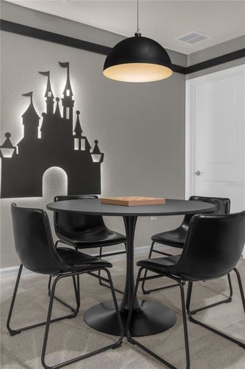 Image No.53-10 Bed Property for sale