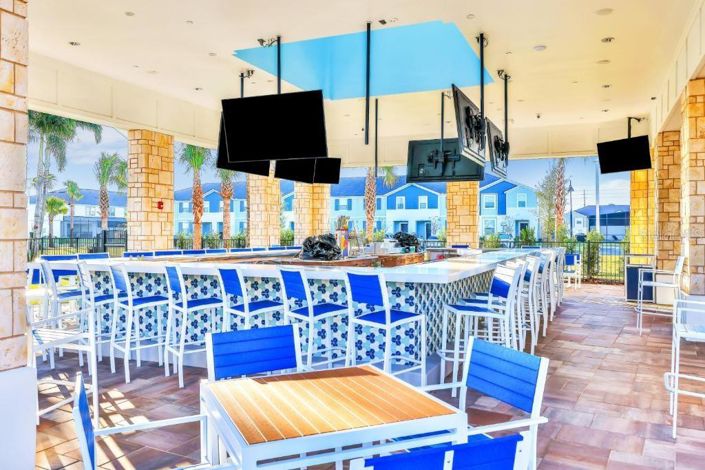 Image No.86-10 Bed Property for sale