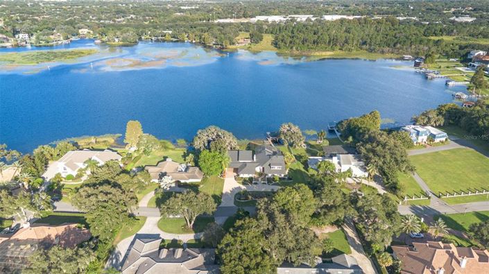 Image No.48-5 Bed Property for sale