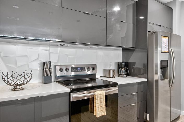 Image No.21-4 Bed Townhouse for sale