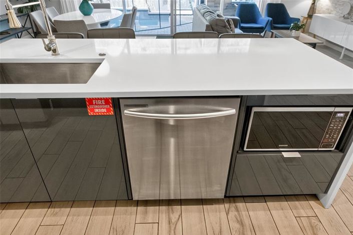 Image No.24-4 Bed Townhouse for sale