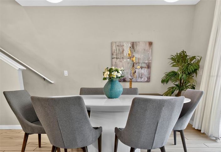 Image No.28-4 Bed Townhouse for sale