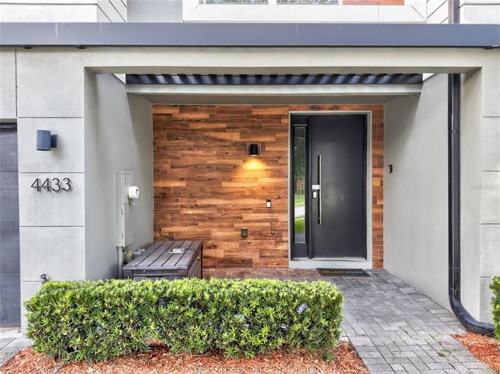 Image No.3-4 Bed Townhouse for sale