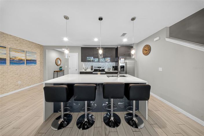 Image No.8-4 Bed Townhouse for sale