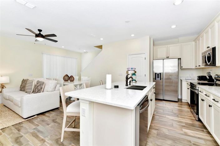 Image No.23-3 Bed Townhouse for sale