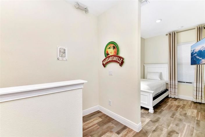 Image No.26-3 Bed Townhouse for sale