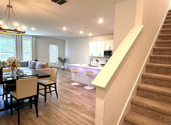 Image No.5-3 Bed Townhouse for sale