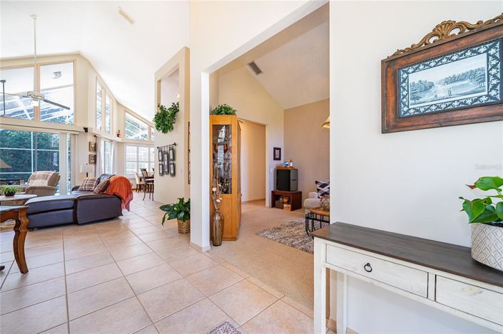 Image No.14-4 Bed Property for sale