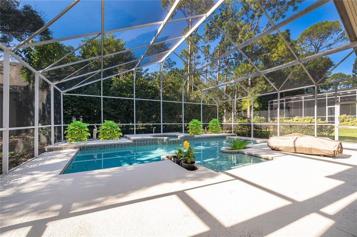 Image No.8-4 Bed Property for sale