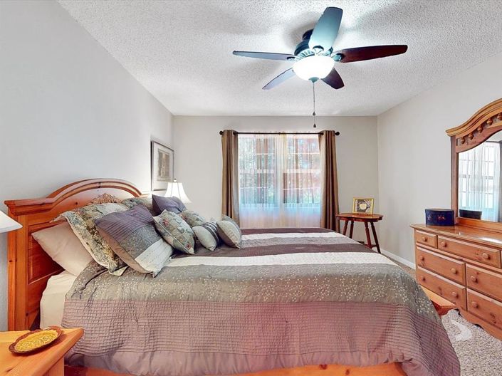 Image No.22-2 Bed Townhouse for sale