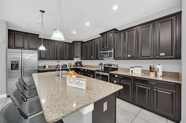 Image No.8-Propriété de 6 chambres à vendre à Kissimmee