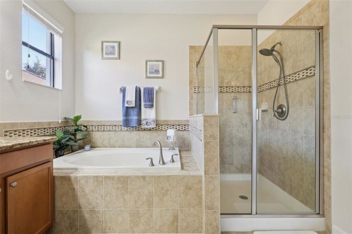 Image No.20-4 Bed Property for sale