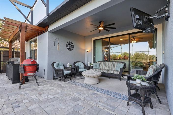 Image No.37-4 Bed Property for sale