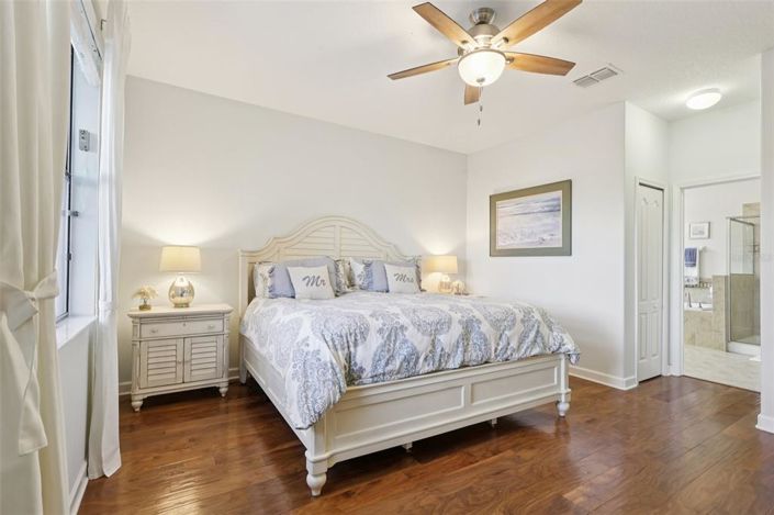 Image No.5-4 Bed Property for sale