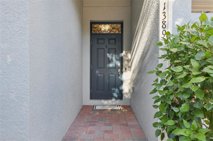 Image No.6-4 Bed Property for sale