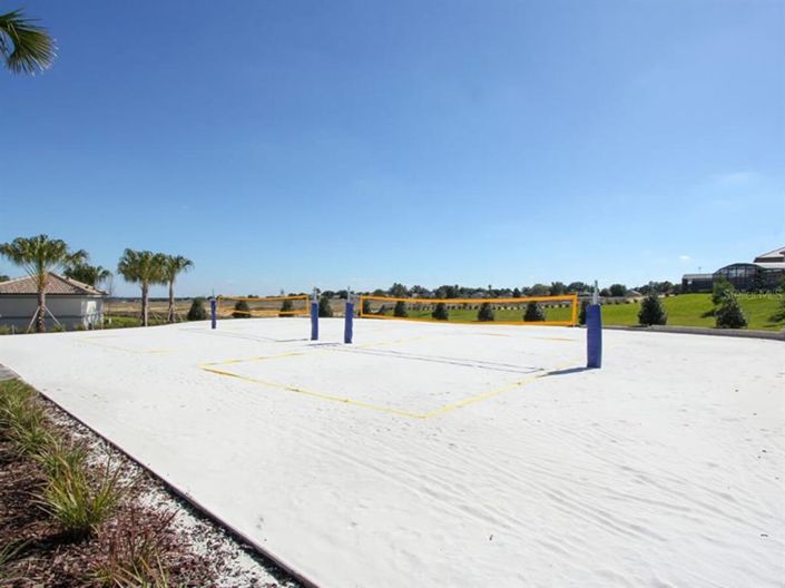 Image No.68-4 Bed Property for sale