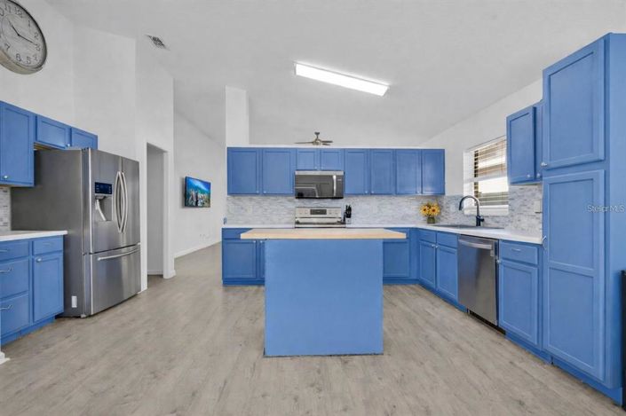 Image No.5-Propriété de 4 chambres à vendre à Clermont