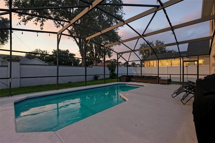 Image No.27-4 Bed Property for sale