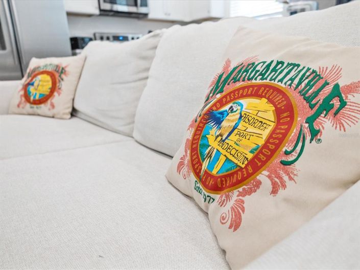 Image No.6-2 Bed Property for sale