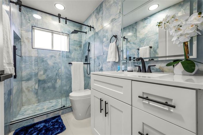 Image No.35-5 Bed Property for sale