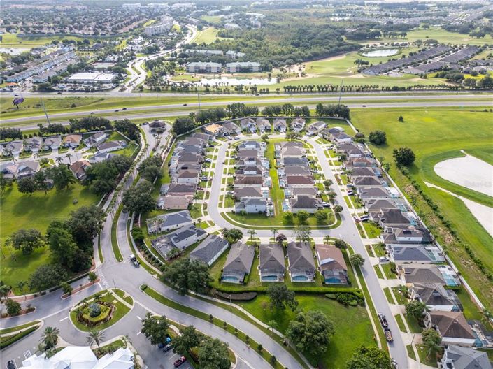 Image No.50-5 Bed Property for sale