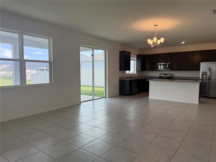 Image No.13-4 Bed Property for sale