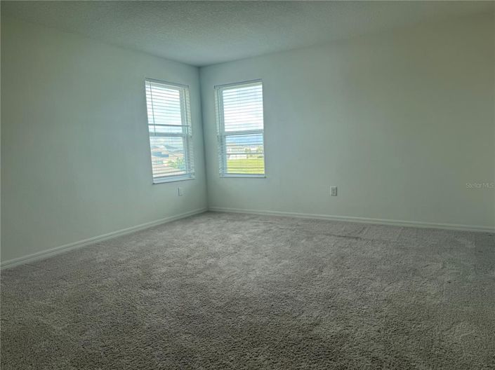 Image No.6-4 Bed Property for sale