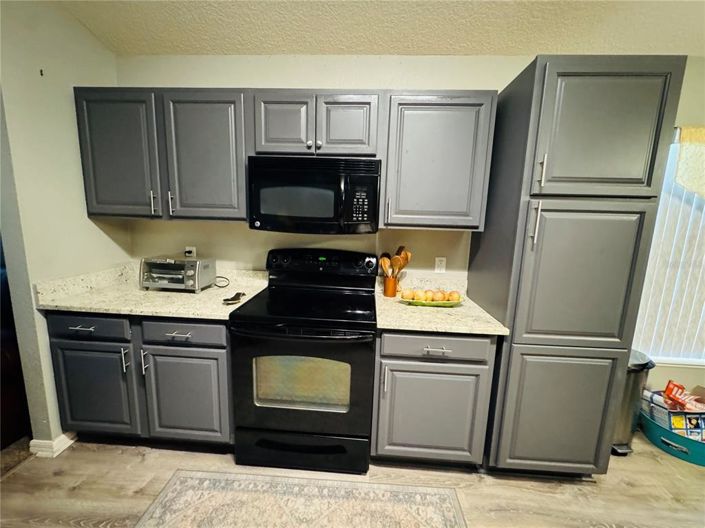 Image No.11-4 Bed Property for sale