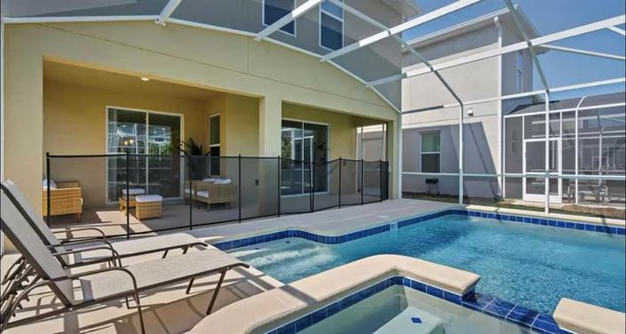 Image No.43-6 Bed Property for sale