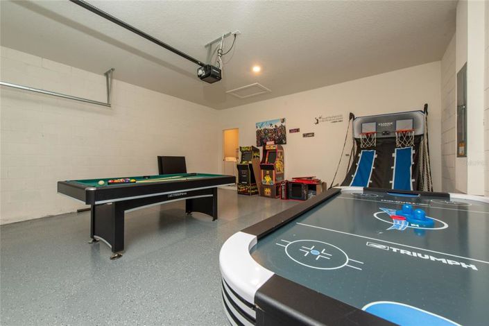 Image No.25-4 Bed Property for sale