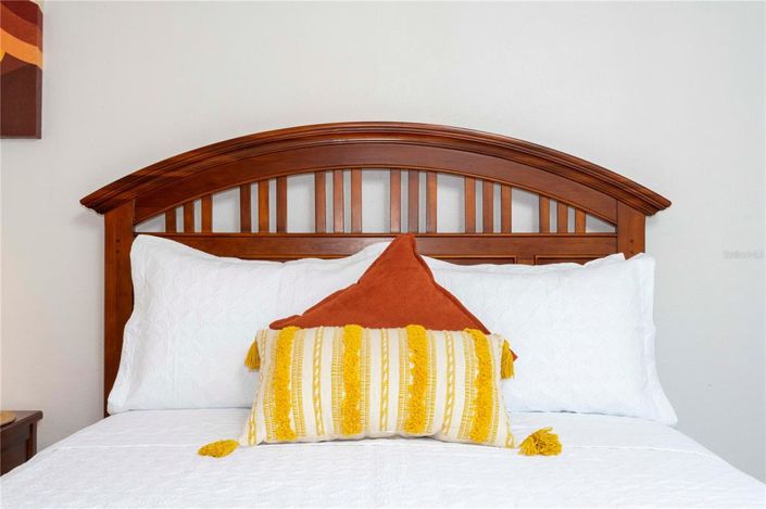 Image No.56-3 Bed Townhouse for sale