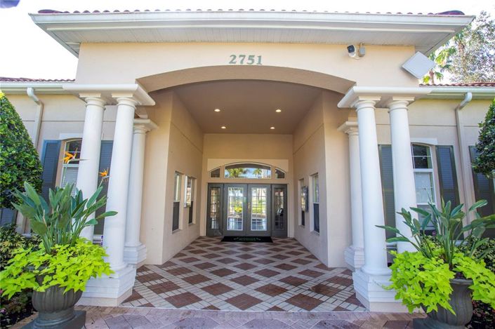 Image No.72-3 Bed Townhouse for sale