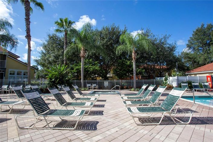 Image No.82-3 Bed Townhouse for sale